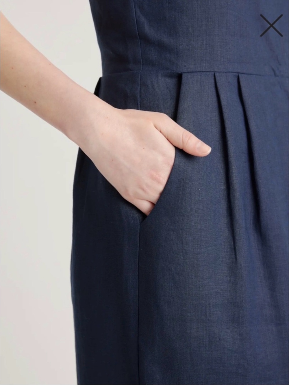 Quince 100% European Linen Scoop Neck Midi Dress M Deep Navy Pleated Pockets - Picture 2 of 11